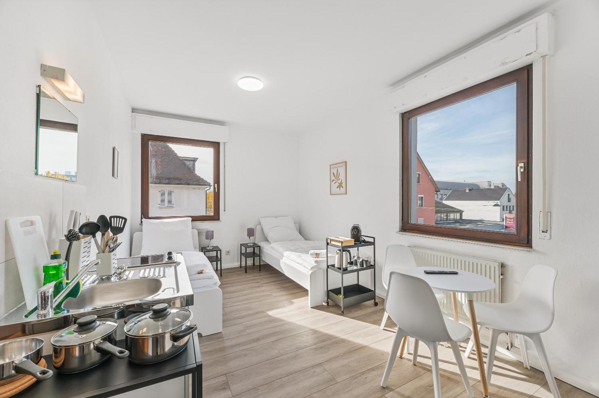 Home2Stay Apartmenthaus Heilbronn City Kitchen Parking Highspeed Wifi Washroom エクステリア 写真