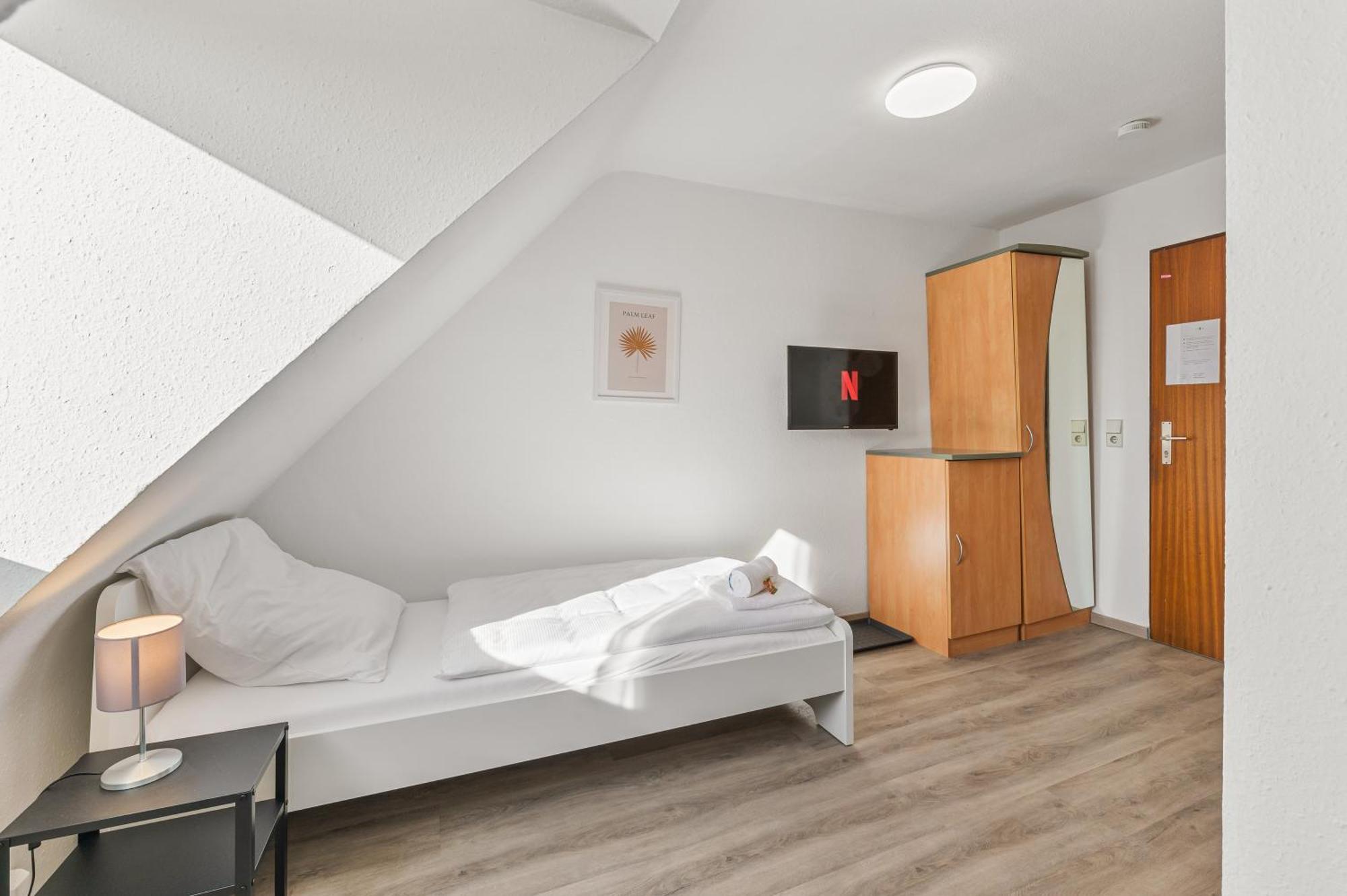 Home2Stay Apartmenthaus Heilbronn City Kitchen Parking Highspeed Wifi Washroom エクステリア 写真
